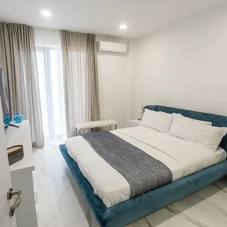 Luxury By The Sea 아파트 Năvodari